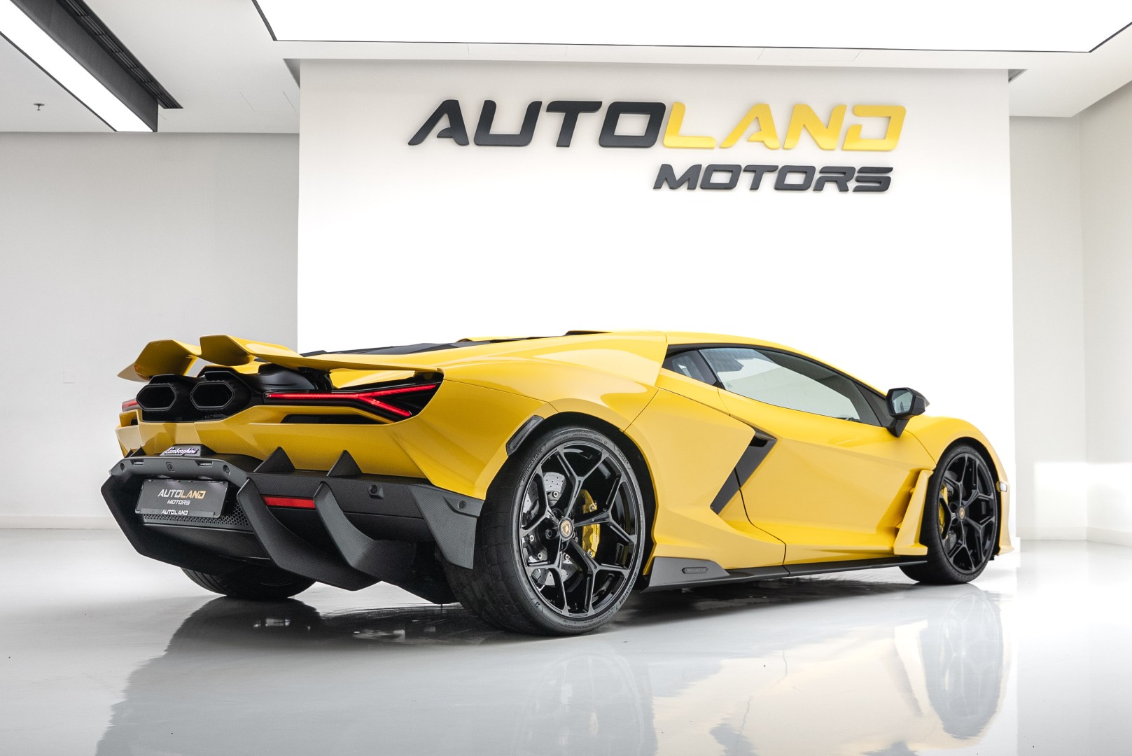 2025 LAMBORGHINI REVUELTO | GCC | MAIN DEALER WARRANTY AND SERVICE